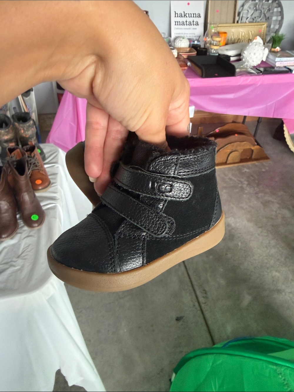 UGG Kids Black Leather Shearling-Lined Hook & Loop Boot